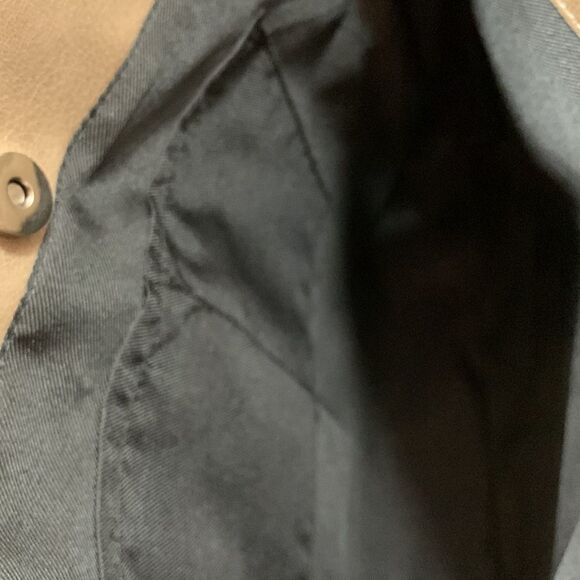 Merona Large tote/handbag tan and cream color & adjustable strap - Picture 8 of 10